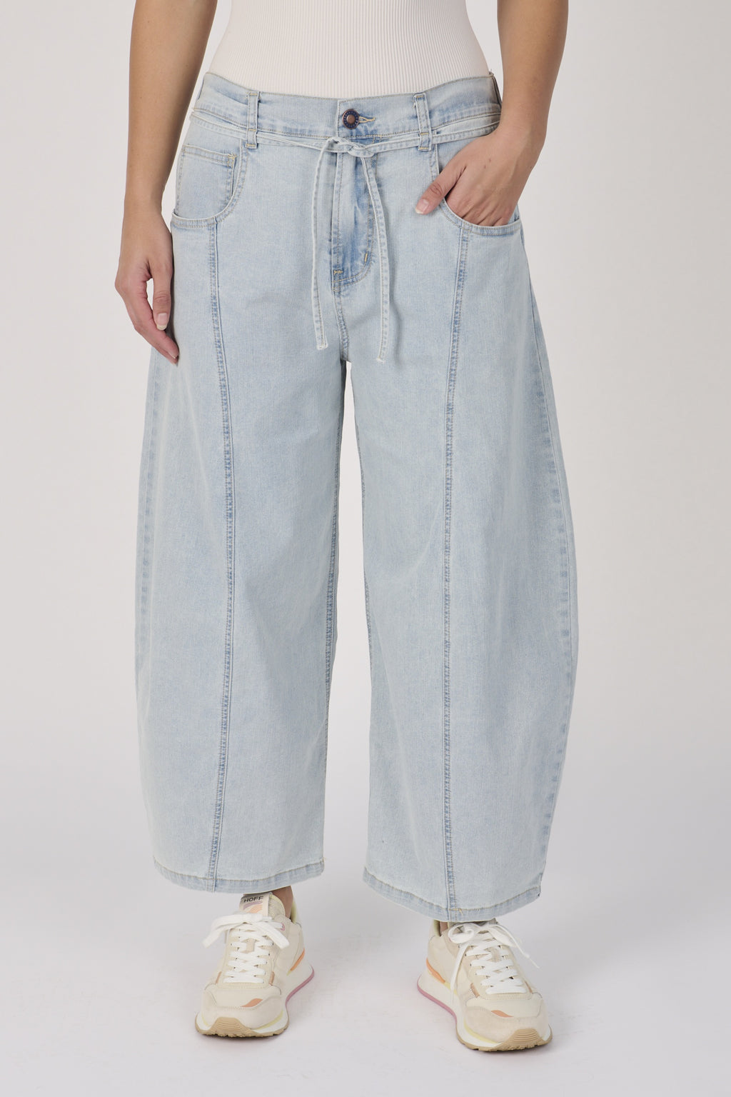 One Ten Willow Barrel Leg Jeans - Light Blue
