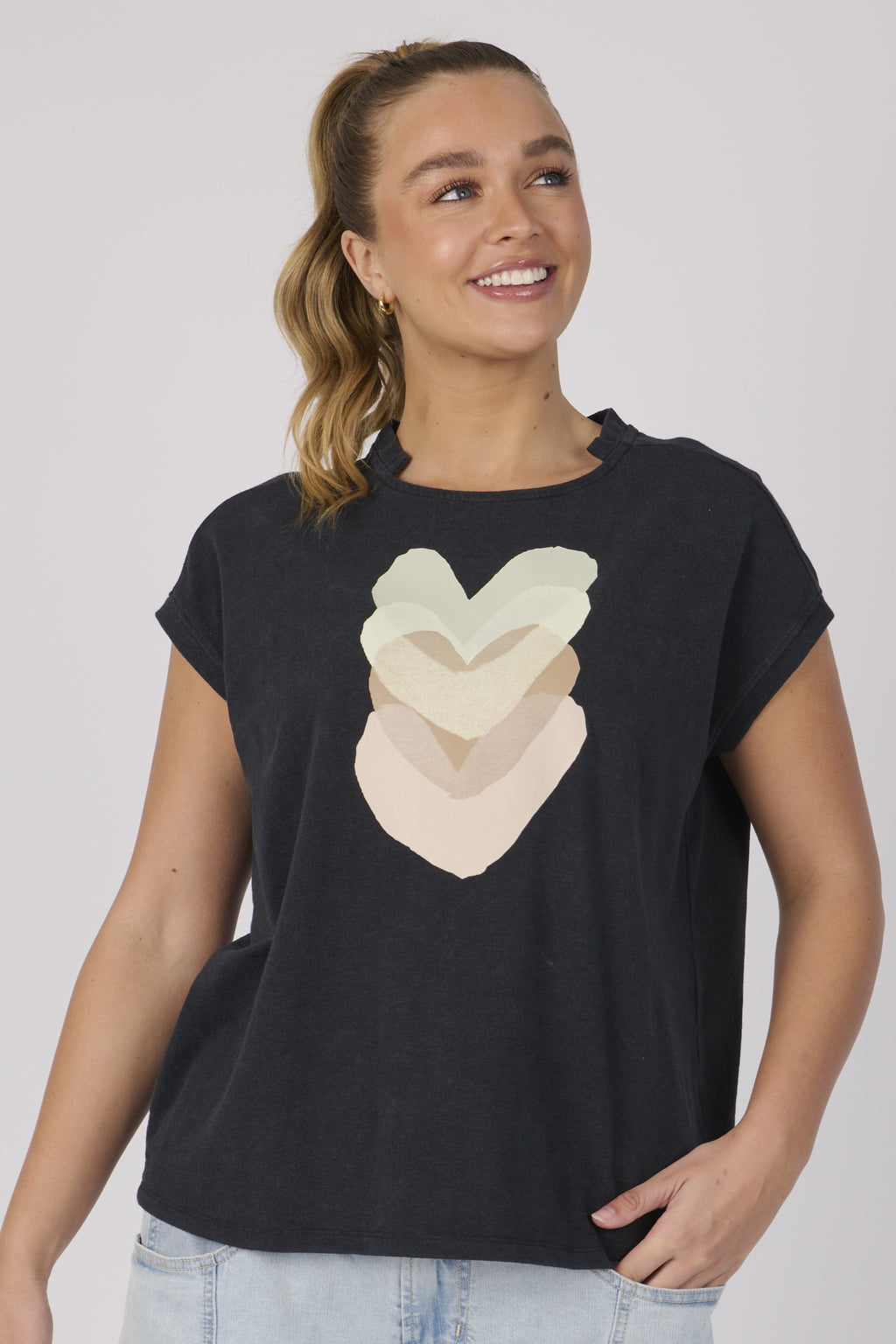One Ten Willow Half Collar Shell Tee - Black Falling HeartsPink Hearts