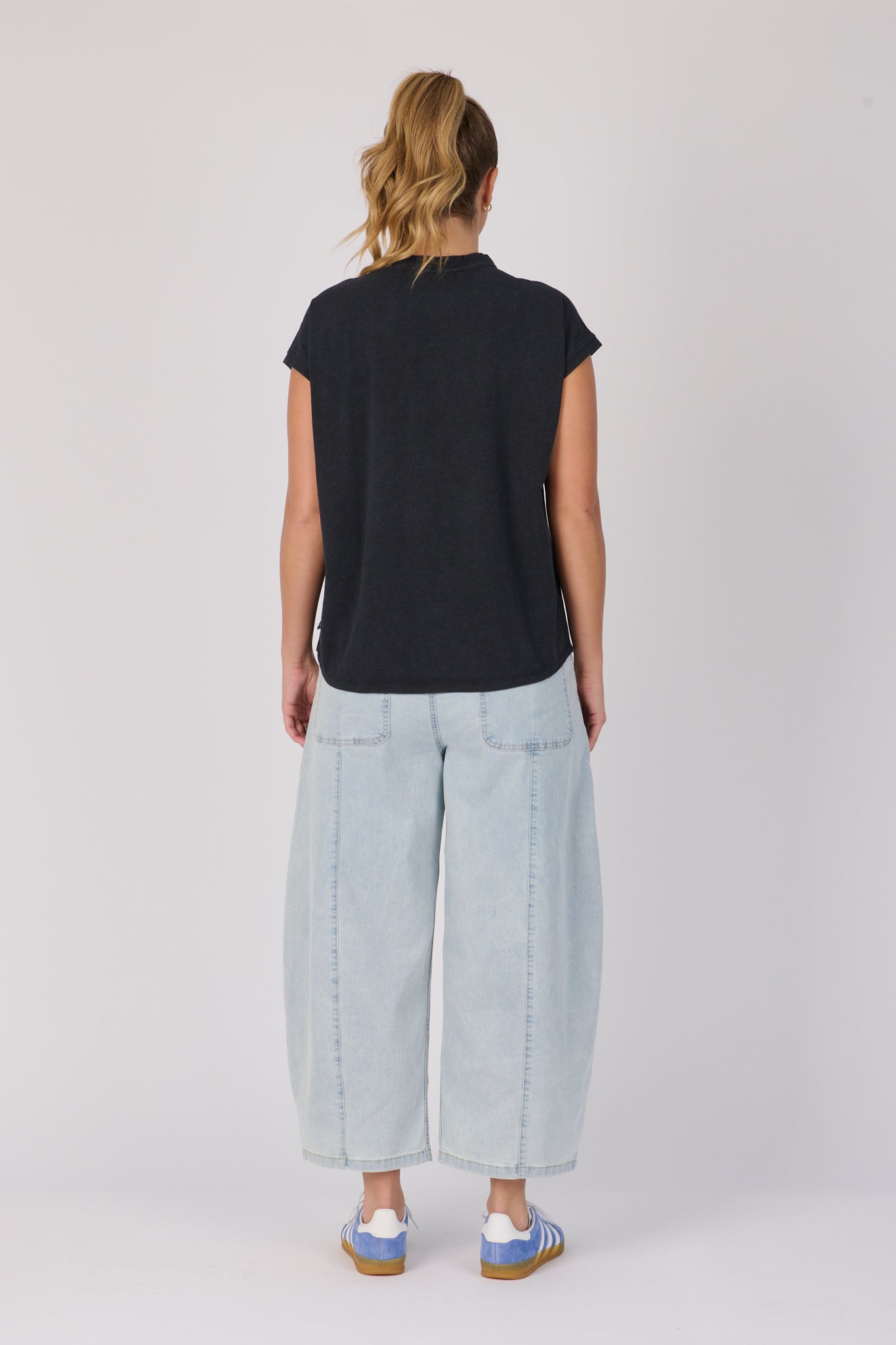 One Ten Willow Half Collar Shell Tee - Black Falling HeartsPink Hearts