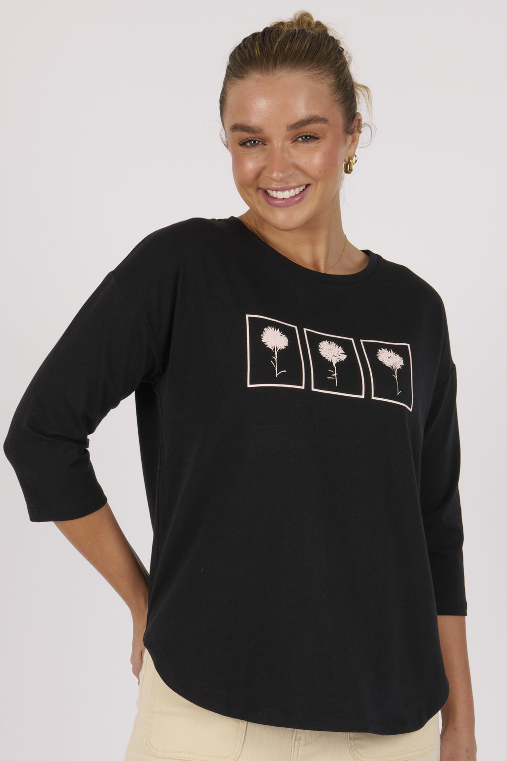 One Ten Willow 3/4 Sleeve Tee - Black Dandelion