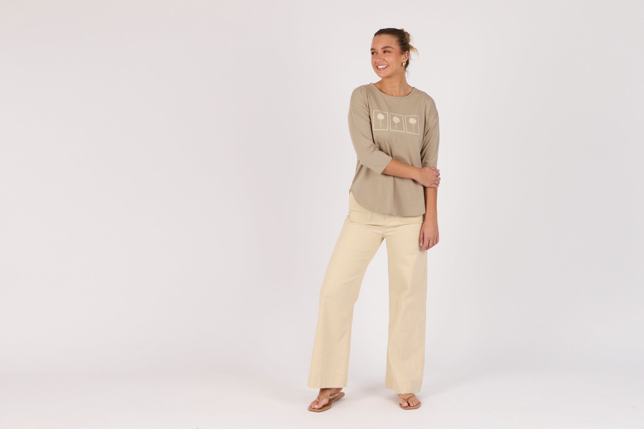 One Ten Willow 3/4 Sleeve Tee - Sage Dandelion