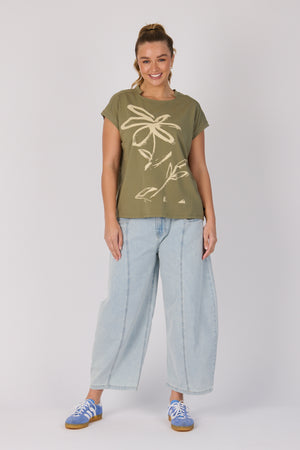 One Ten Willow Half Collar Shell Tee - Sage Flower