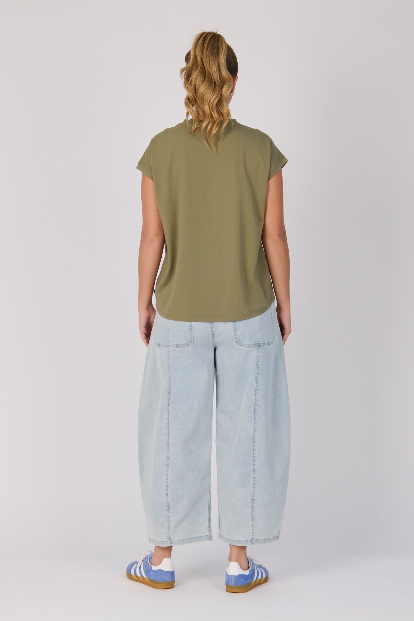 One Ten Willow Half Collar Shell Tee - Sage Flower