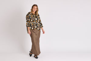 Ellis and Dewey Boxy Scoop Hem Top - Olive Geometric