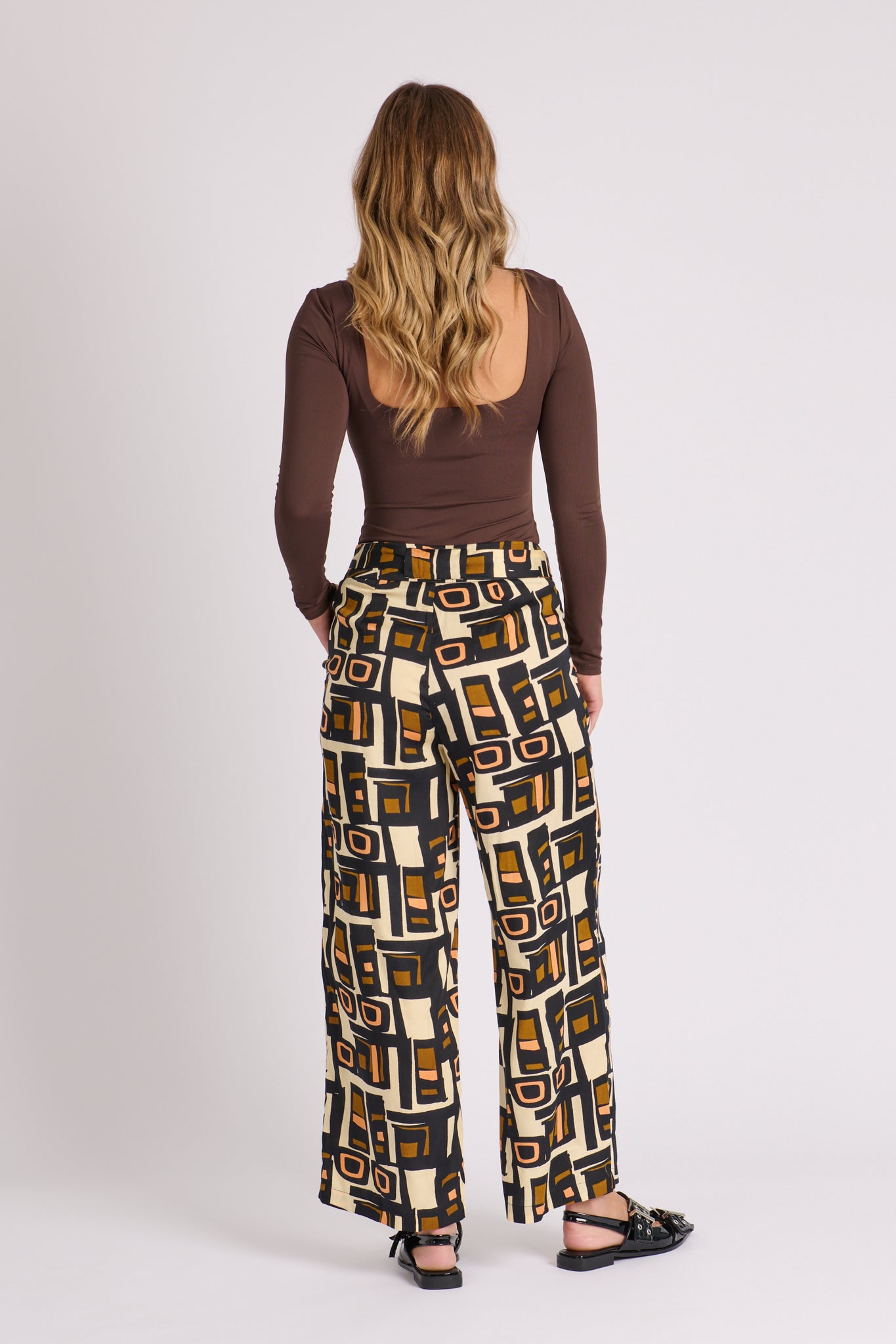 Ellis and Dewey Palazzo Pant - Olive Geometric