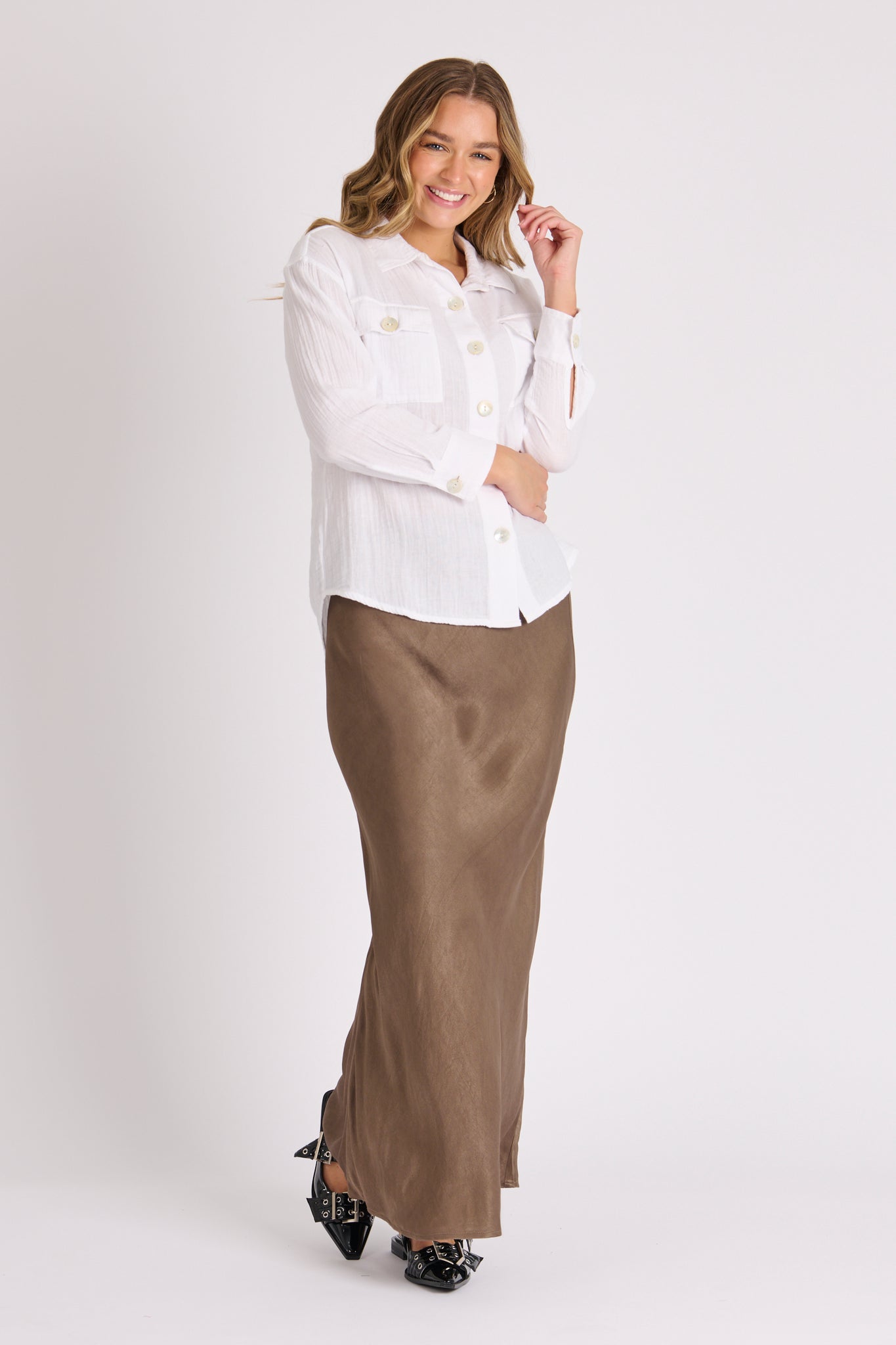 Ellis and Dewey Scoop Hem Shirt - White