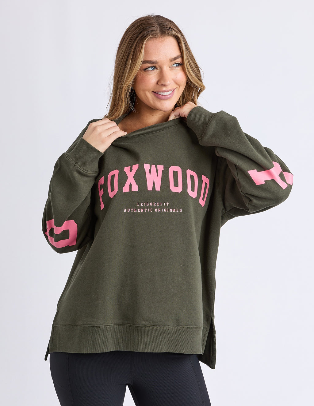 Foxwood Interval Crew - Dark Khaki
