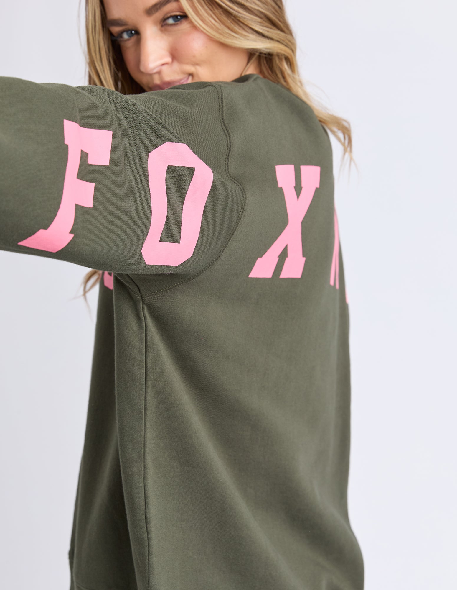 Foxwood Interval Crew - Dark Khaki