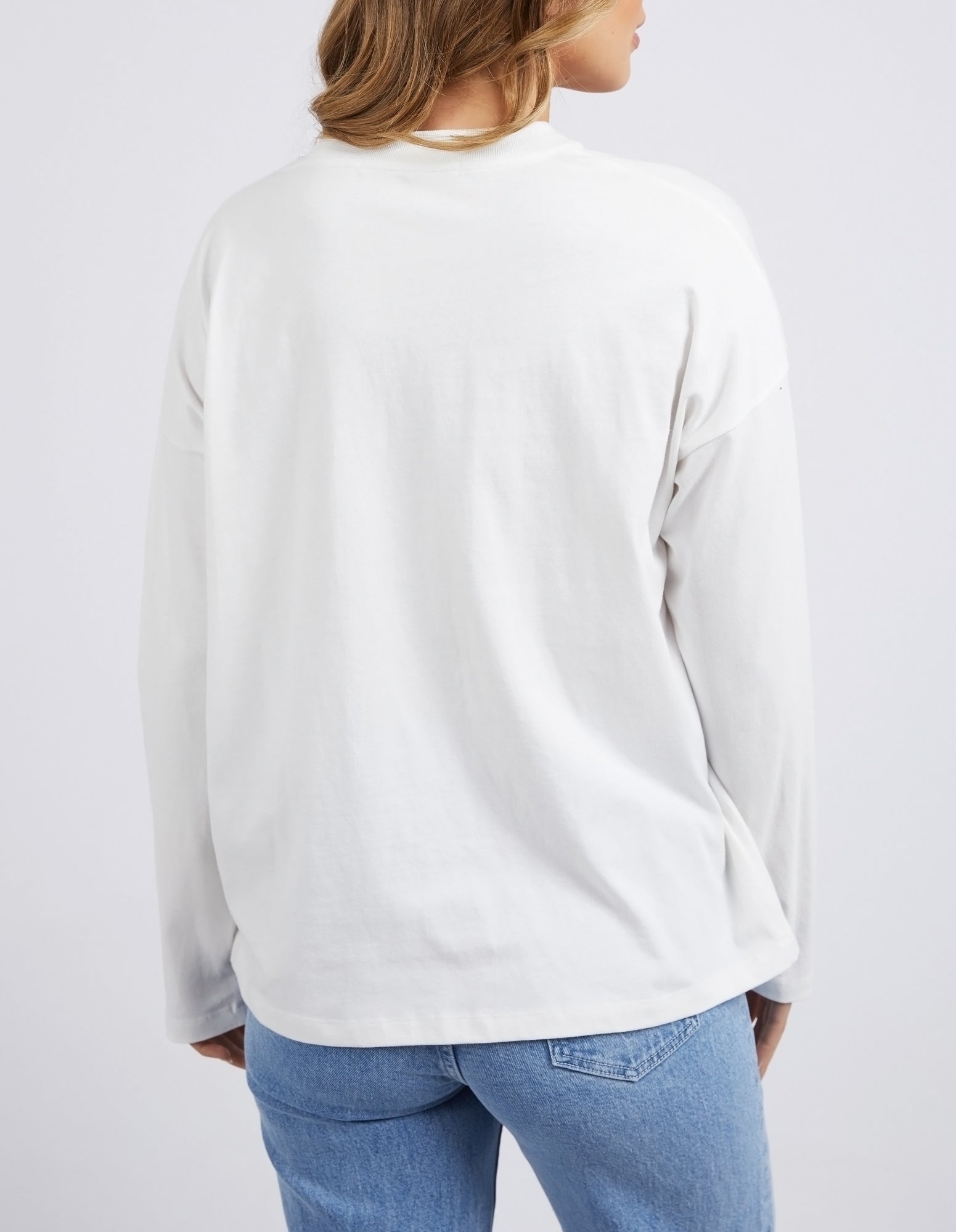 Foxwood Statement LS Tee - Vintage White