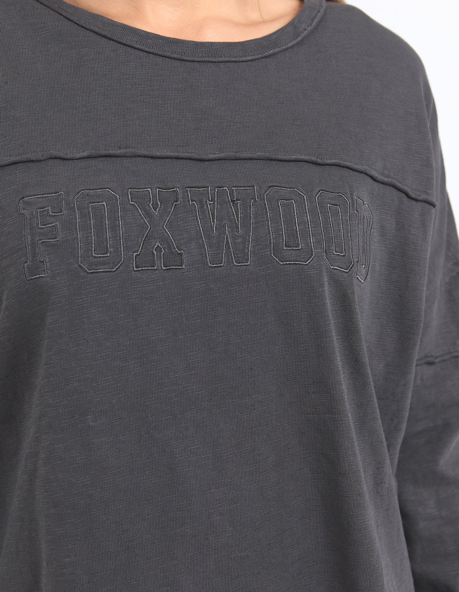 Foxwood Throw On Tee - Coal