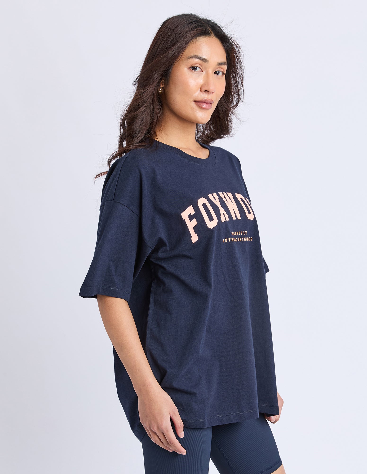 Foxwood Interval Tee - Navy/Peach