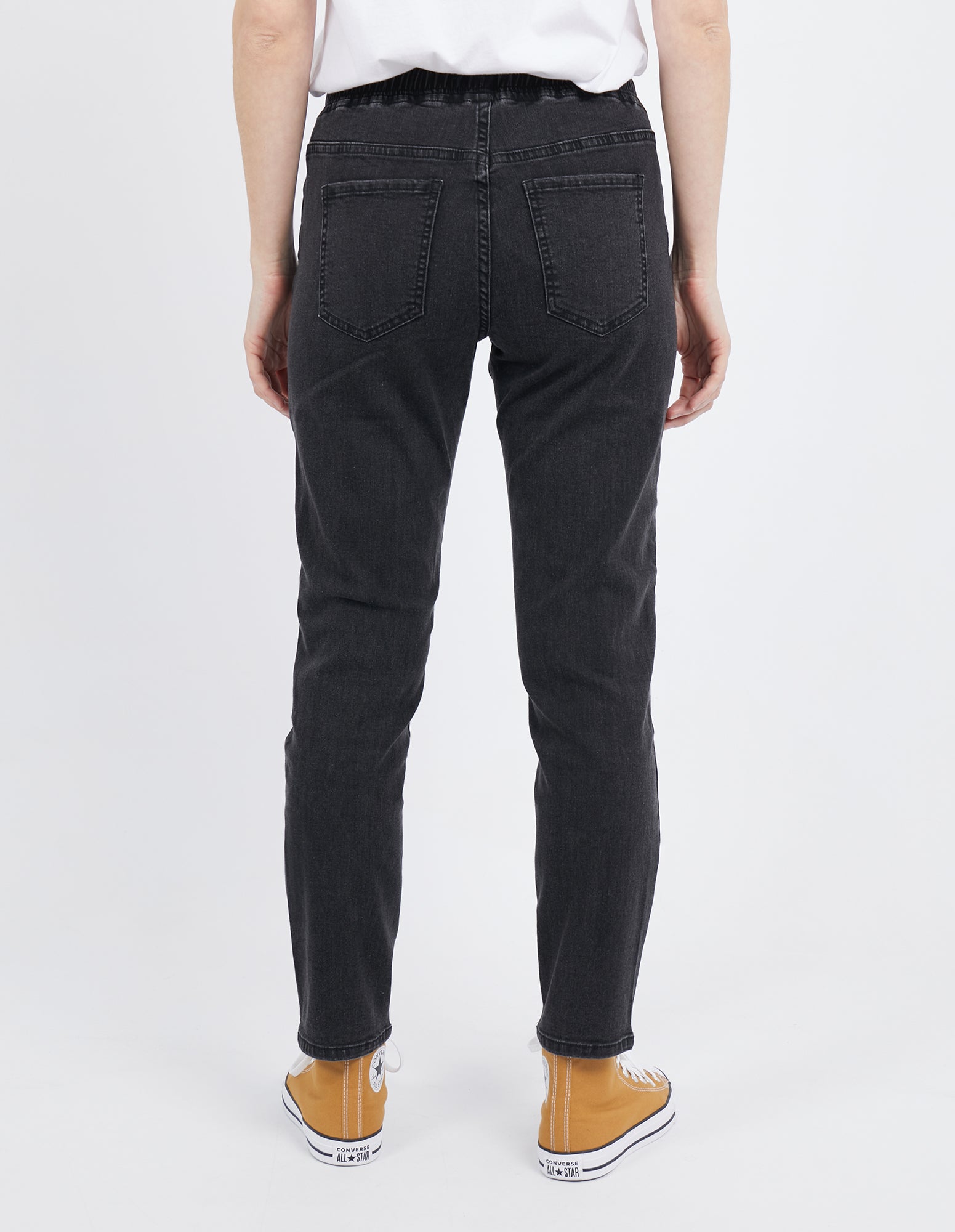 Foxwood Juliette Jogger Jean - Washed Black