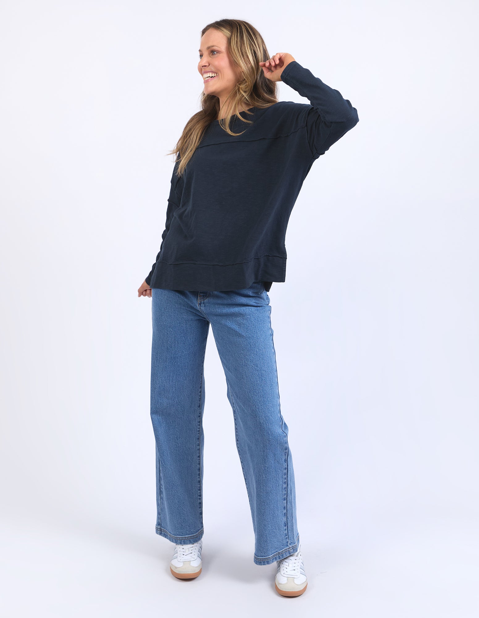 Foxwood Jayne Throw On Top - Navy