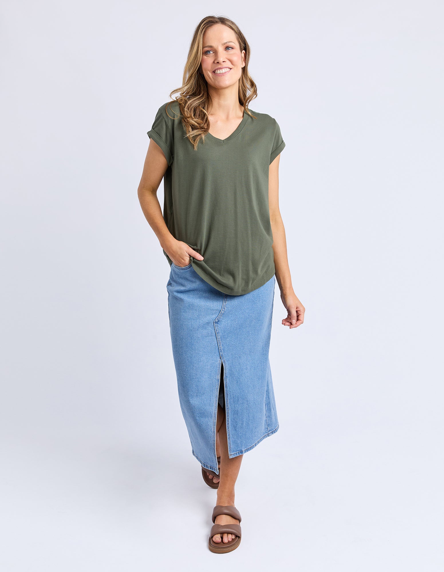 Foxwood Manly Vee Tee - Khaki
