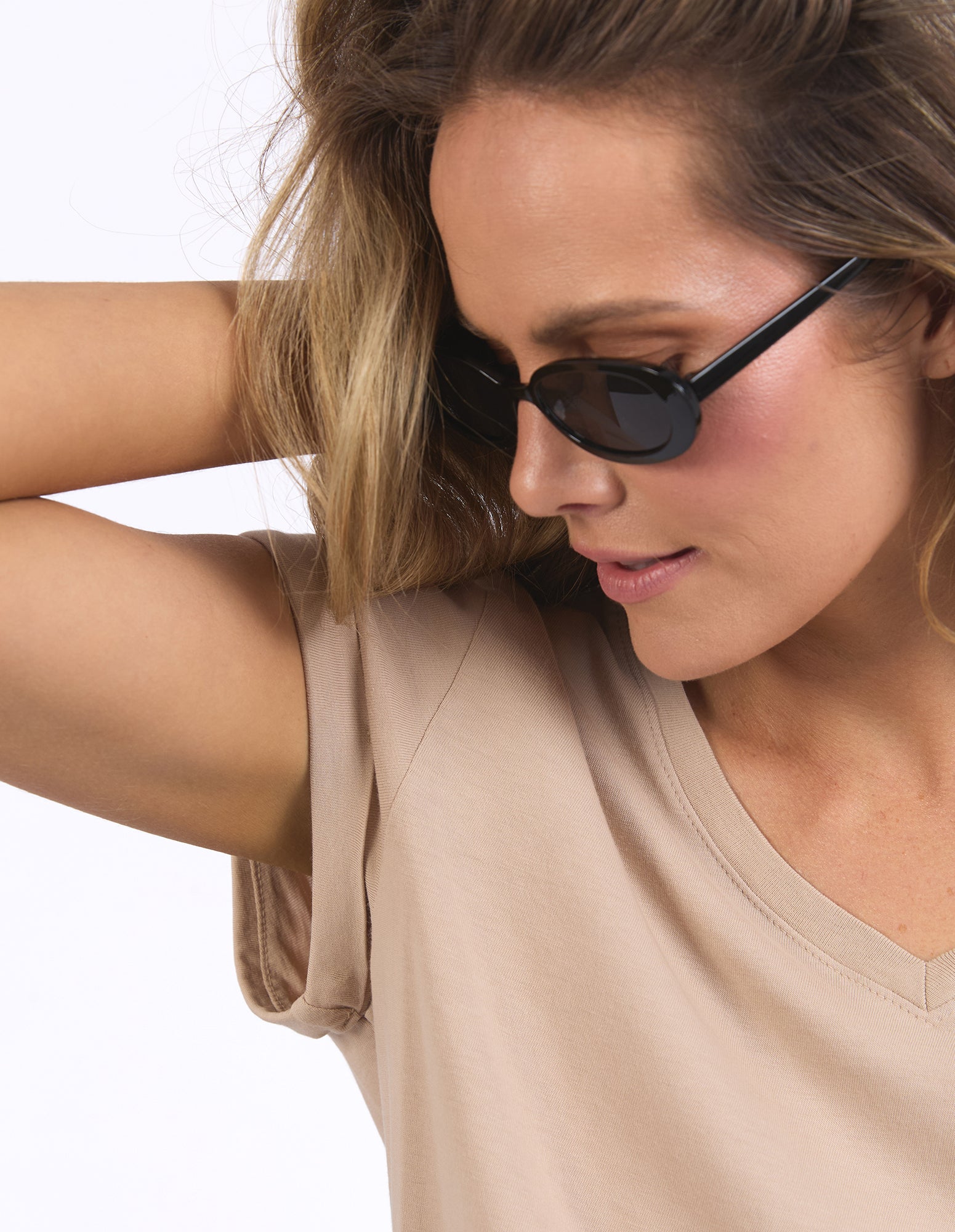 Foxwood Manly Vee Tee - Oat